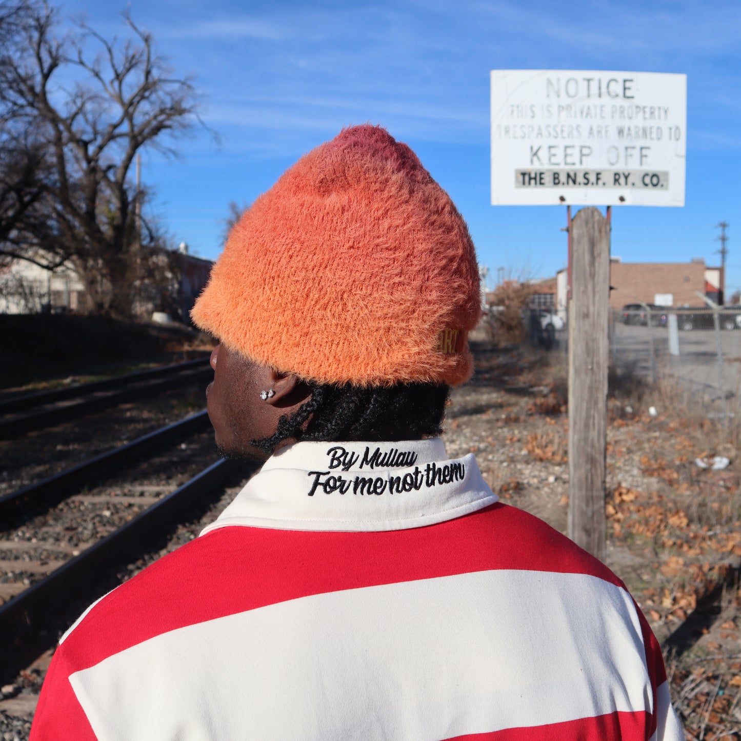 Mullay Gradient Beanie (Red)